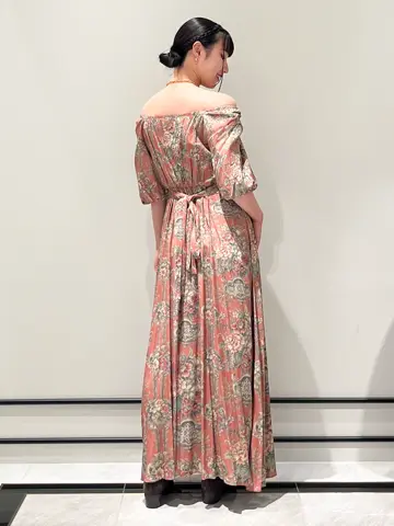 GRACE CONTINENTAL CHISAKO.S コーディネート画像