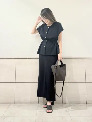 GRACE CONTINENTAL yukimi yonee コーディネート画像