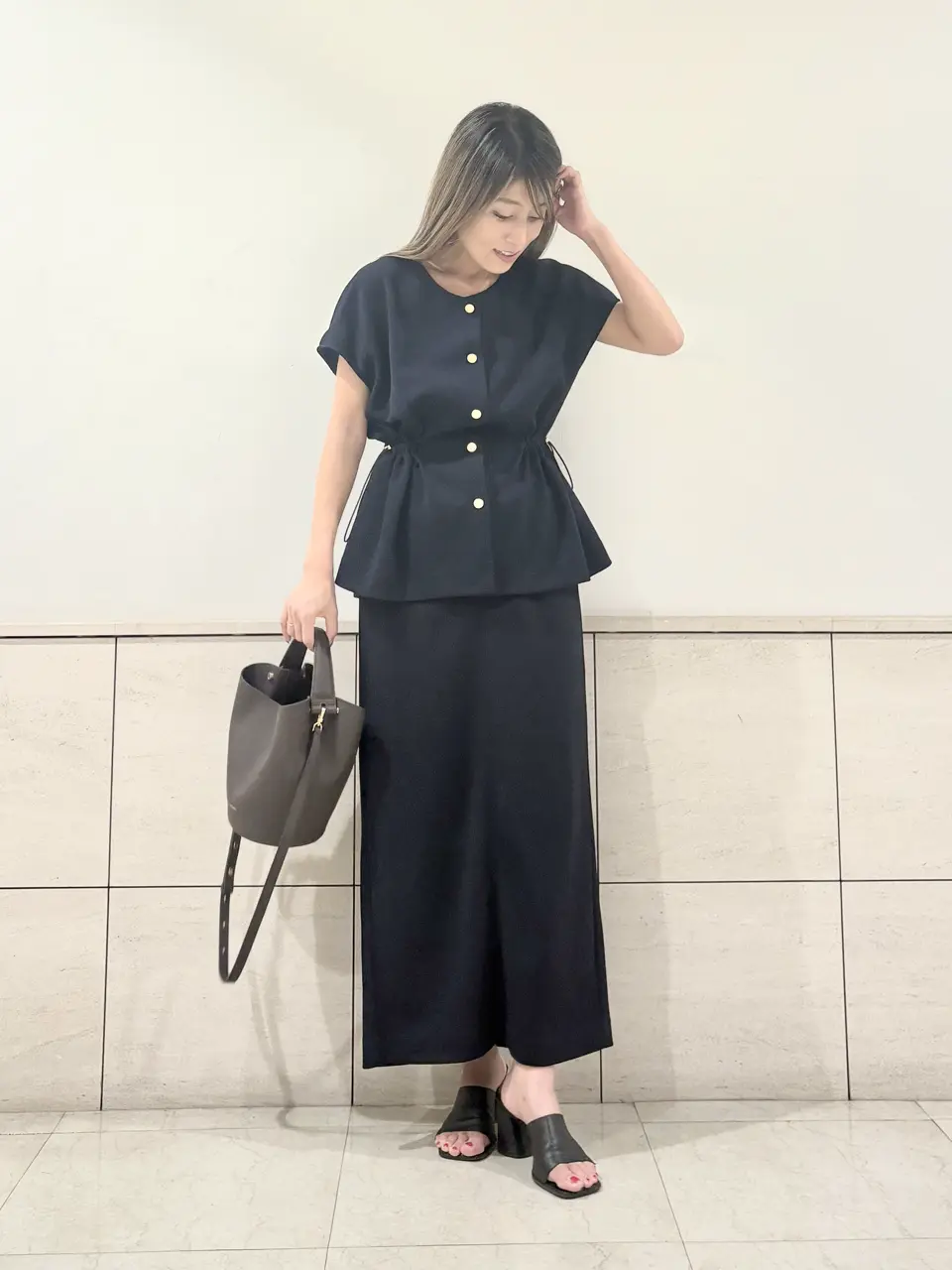 GRACE CONTINENTAL yukimi yonee コーディネート画像