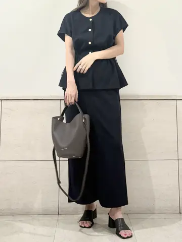 GRACE CONTINENTAL yukimi yonee コーディネート画像