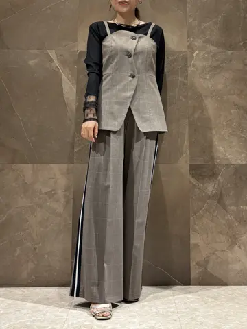 GRACE CONTINENTAL 穐山　香織 コーディネート画像