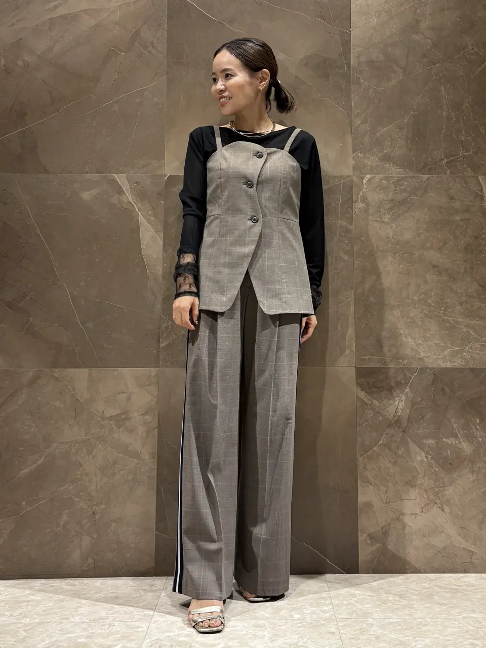 GRACE CONTINENTAL 穐山　香織 コーディネート画像