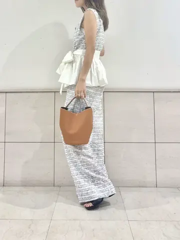 GRACE CONTINENTAL yukimi yonee コーディネート画像