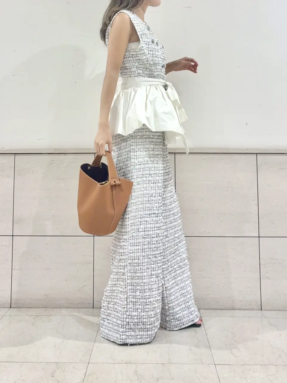 GRACE CONTINENTAL yukimi yonee コーディネート画像