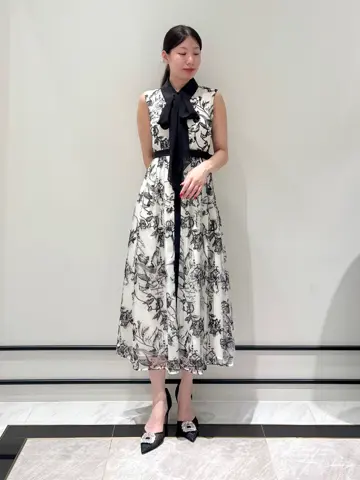 GRACE CONTINENTAL Shiori コーディネート画像