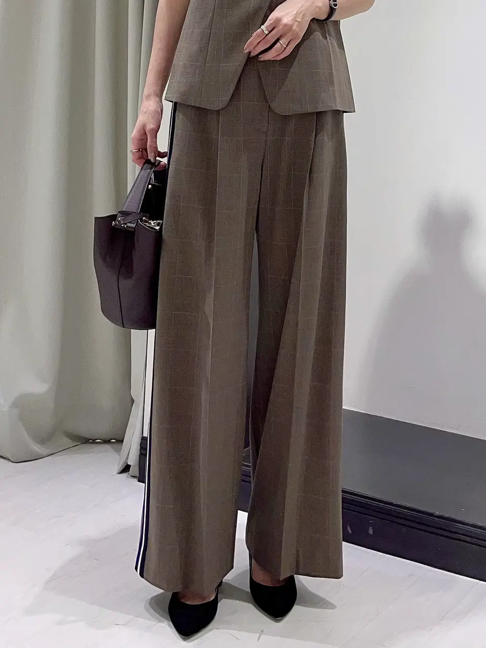 GRACE CONTINENTAL 亀田 未希 コーディネート画像