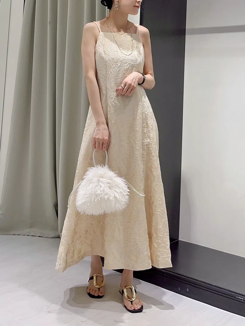 GRACE CONTINENTAL 亀田 未希 コーディネート画像