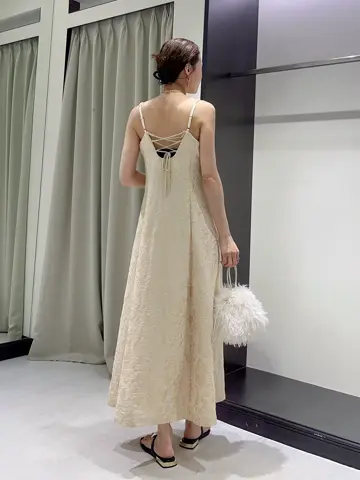 GRACE CONTINENTAL 亀田 未希 コーディネート画像