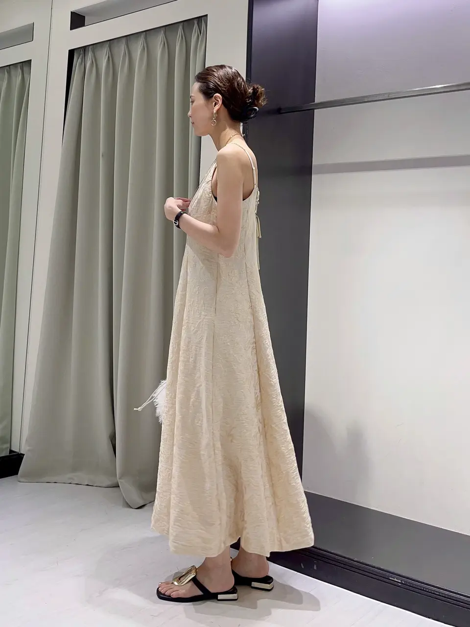 GRACE CONTINENTAL 亀田 未希 コーディネート画像