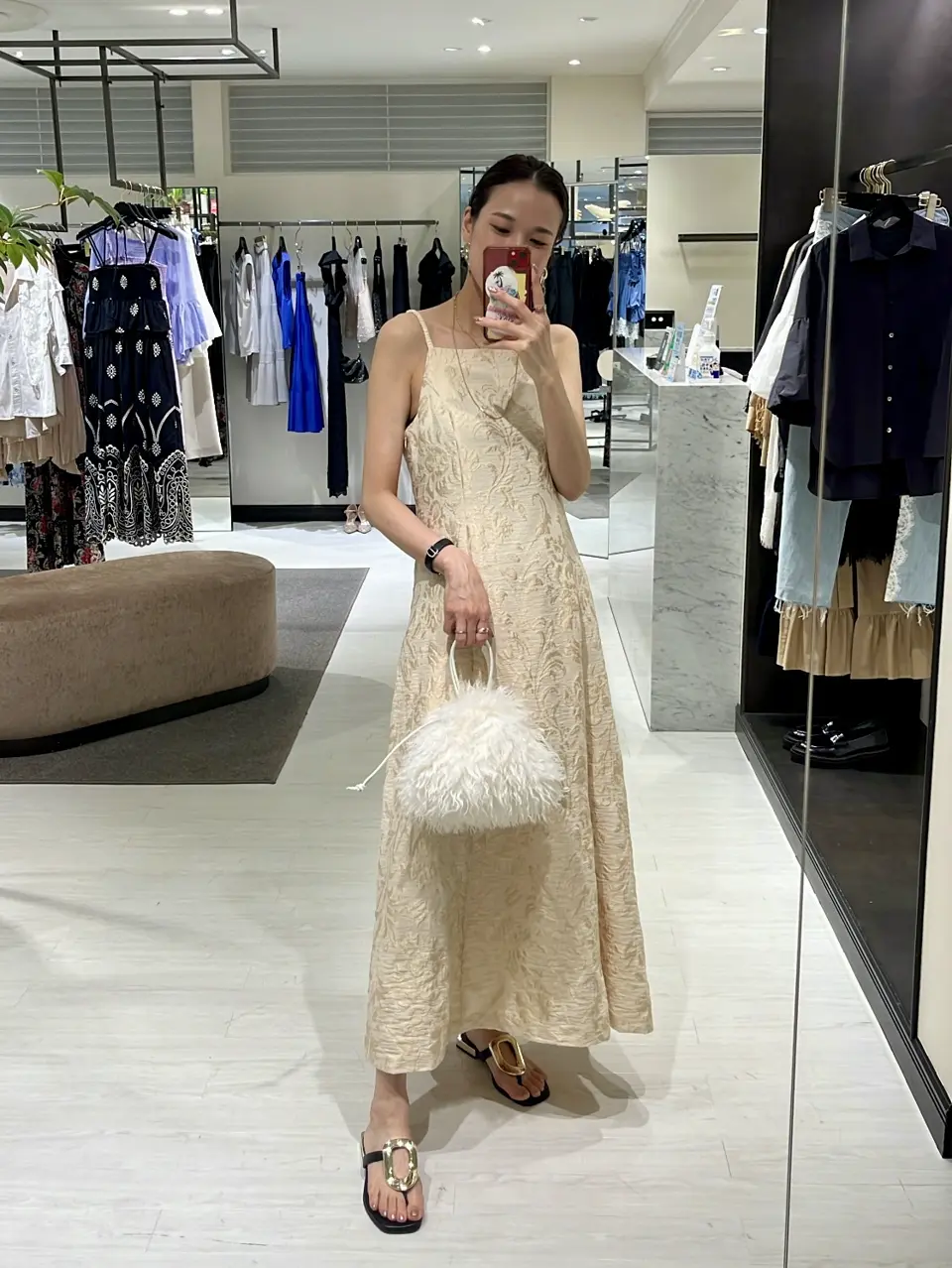 GRACE CONTINENTAL 亀田 未希 コーディネート画像