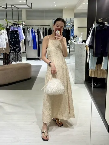 GRACE CONTINENTAL 亀田 未希 コーディネート画像