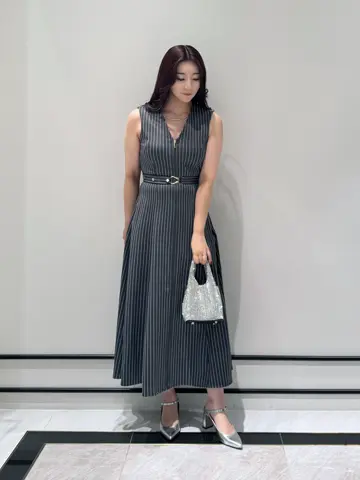 GRACE CONTINENTAL MOMOKO コーディネート画像