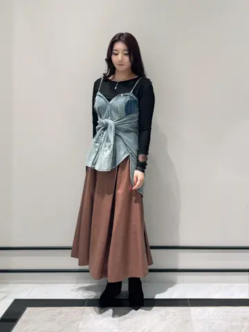 GRACE CONTINENTAL MOMOKO コーディネート画像