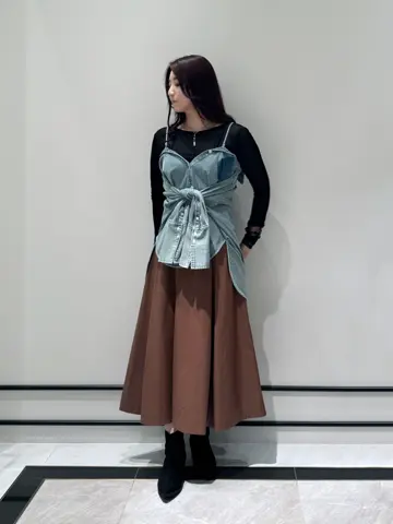 GRACE CONTINENTAL MOMOKO コーディネート画像