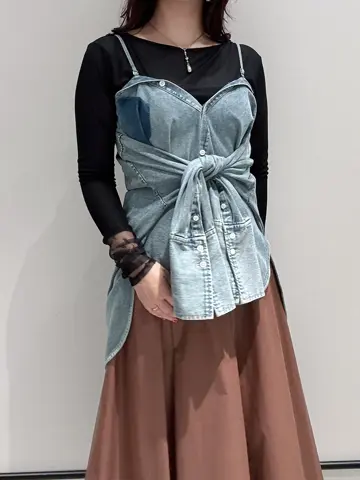 GRACE CONTINENTAL MOMOKO コーディネート画像