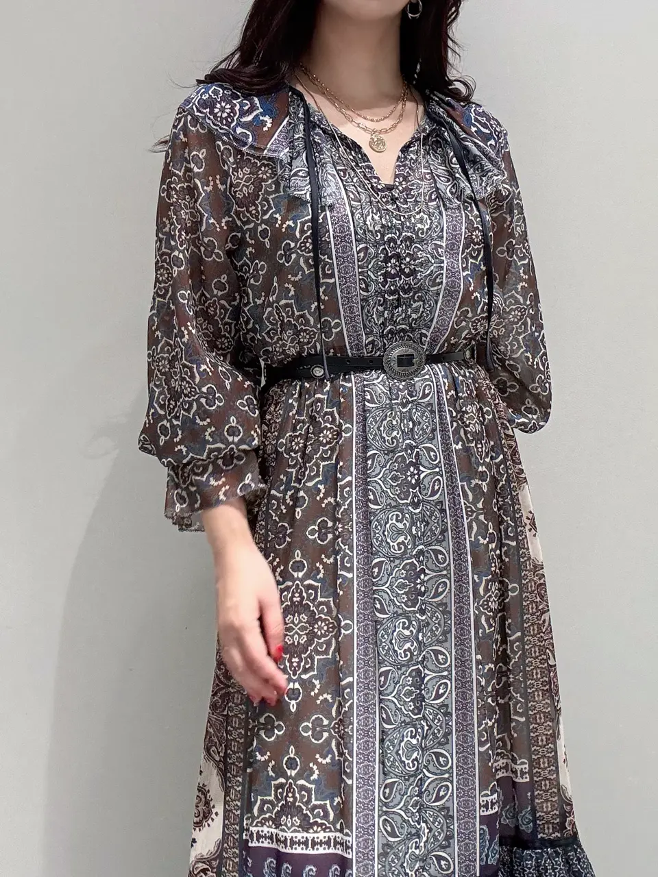 GRACE CONTINENTAL MOMOKO コーディネート画像