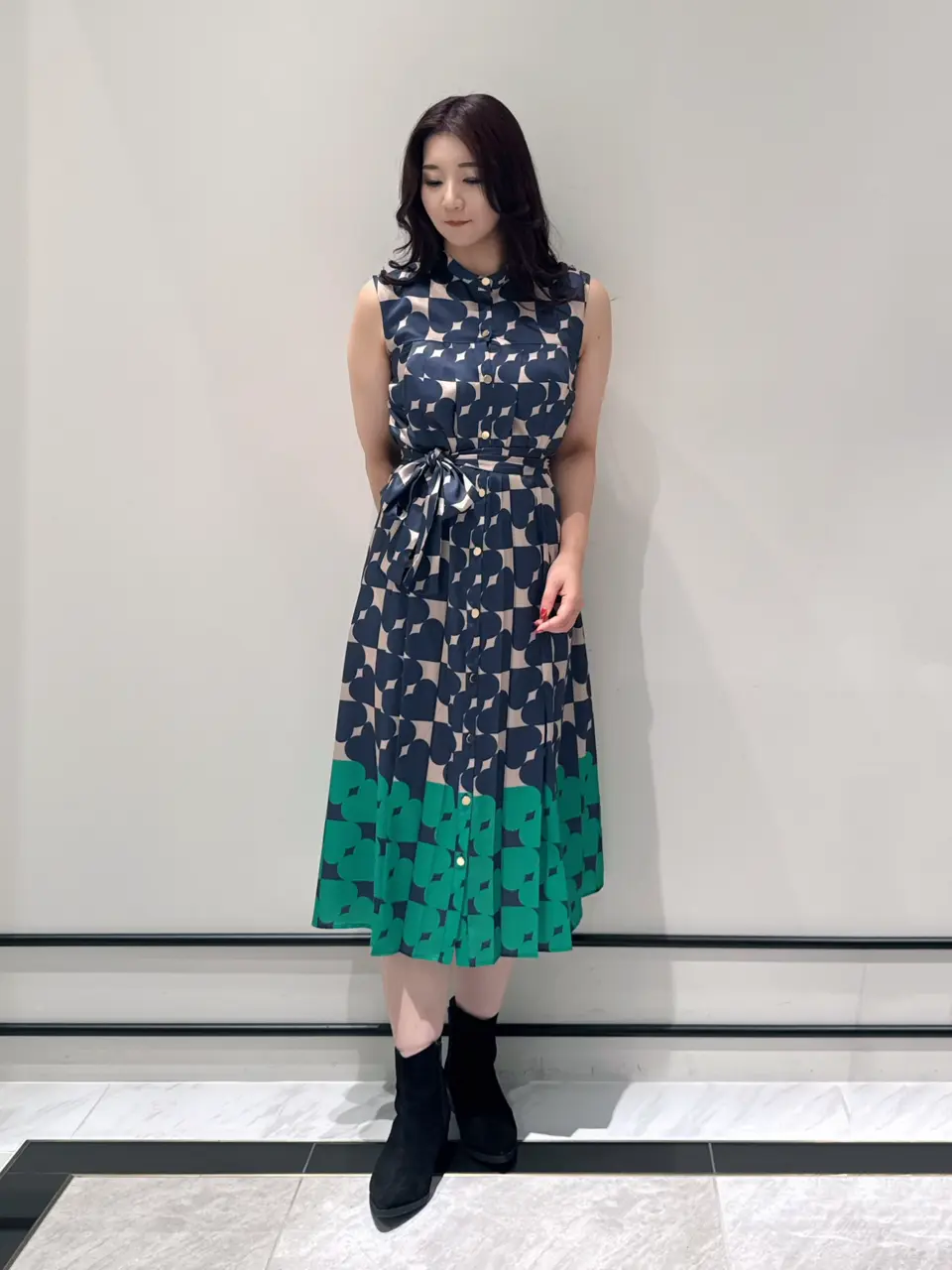 GRACE CONTINENTAL MOMOKO コーディネート画像