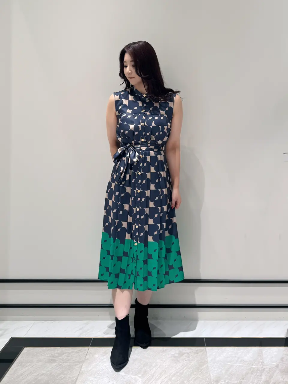 GRACE CONTINENTAL MOMOKO コーディネート画像