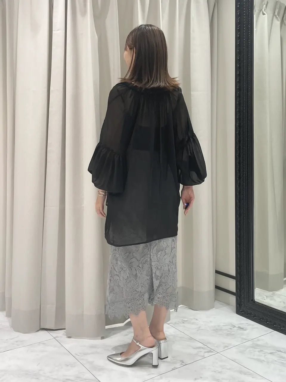 GRACE CONTINENTAL minami コーディネート画像