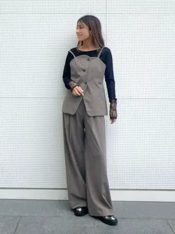 GRACE CONTINENTAL yukimi yonee コーディネート画像