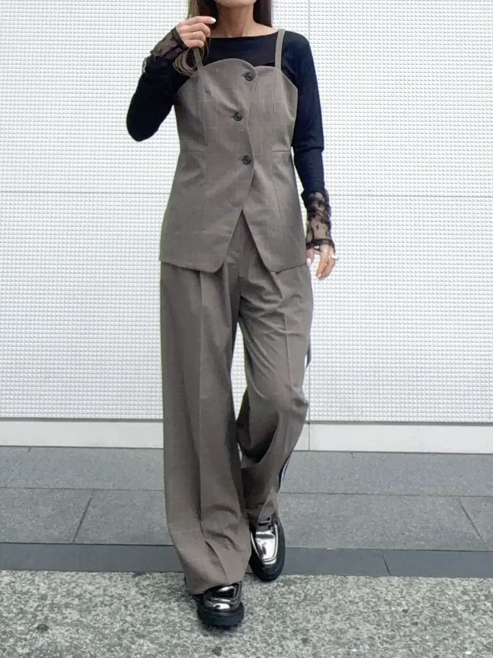 GRACE CONTINENTAL yukimi yonee コーディネート画像