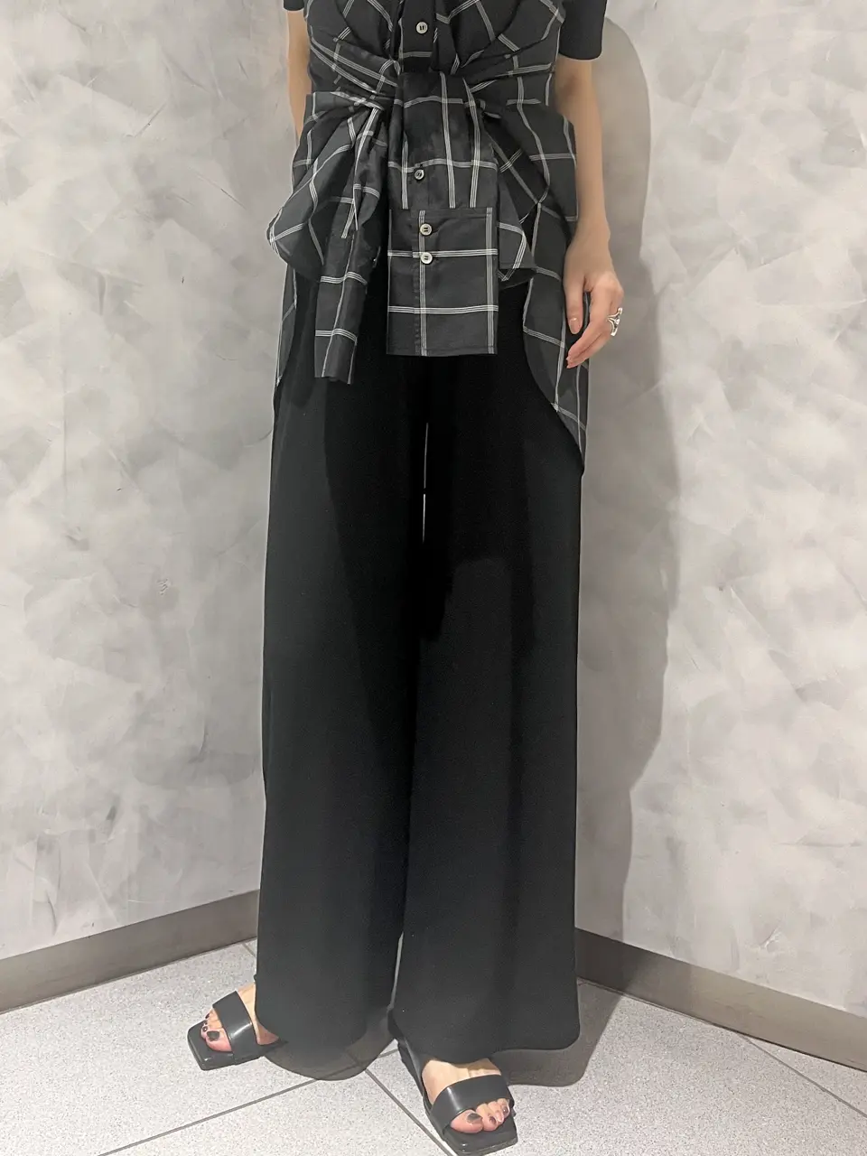 GRACE CONTINENTAL OZAWA コーディネート画像