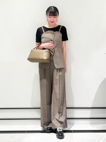 GRACE CONTINENTAL CHISAKO.S コーディネート画像