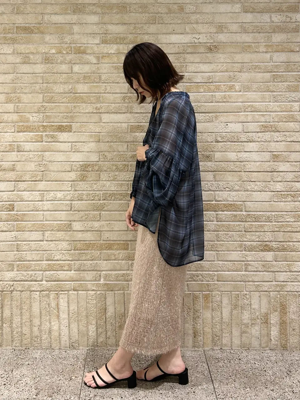 GRACE CONTINENTAL 狩野　珠季 コーディネート画像