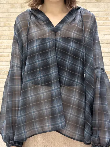 GRACE CONTINENTAL 狩野　珠季 コーディネート画像