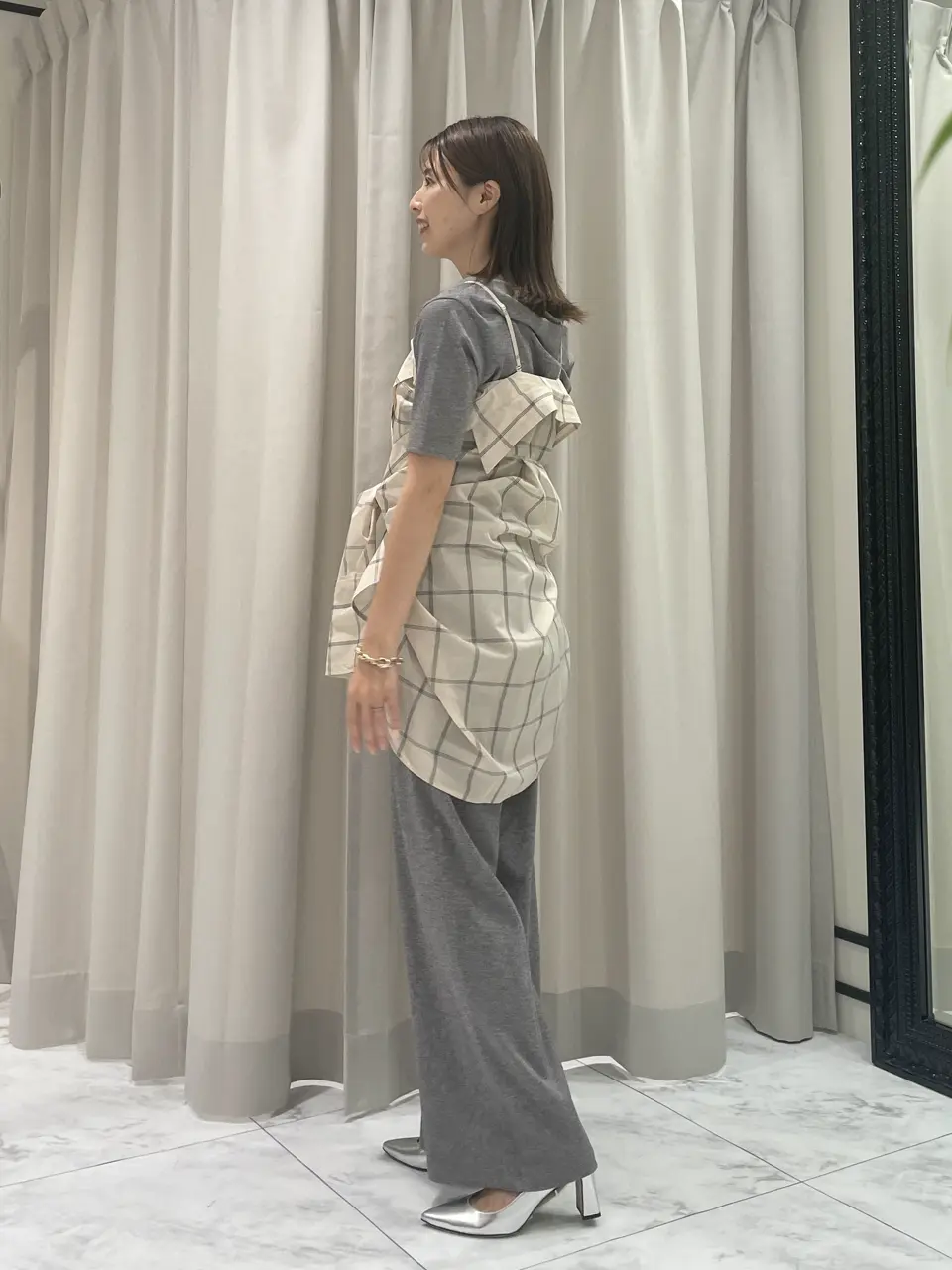 GRACE CONTINENTAL minami コーディネート画像