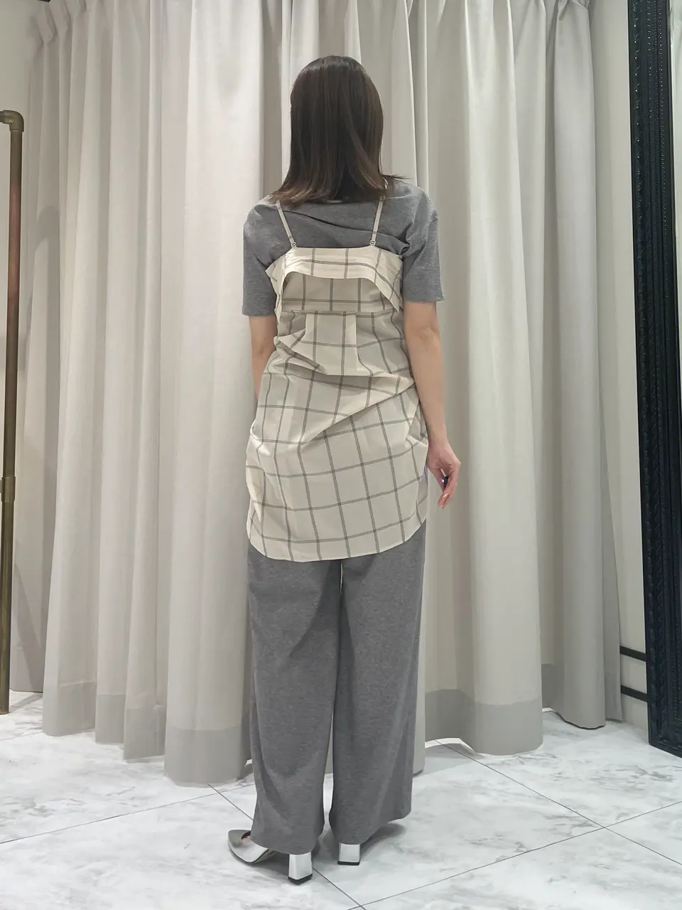 GRACE CONTINENTAL minami コーディネート画像