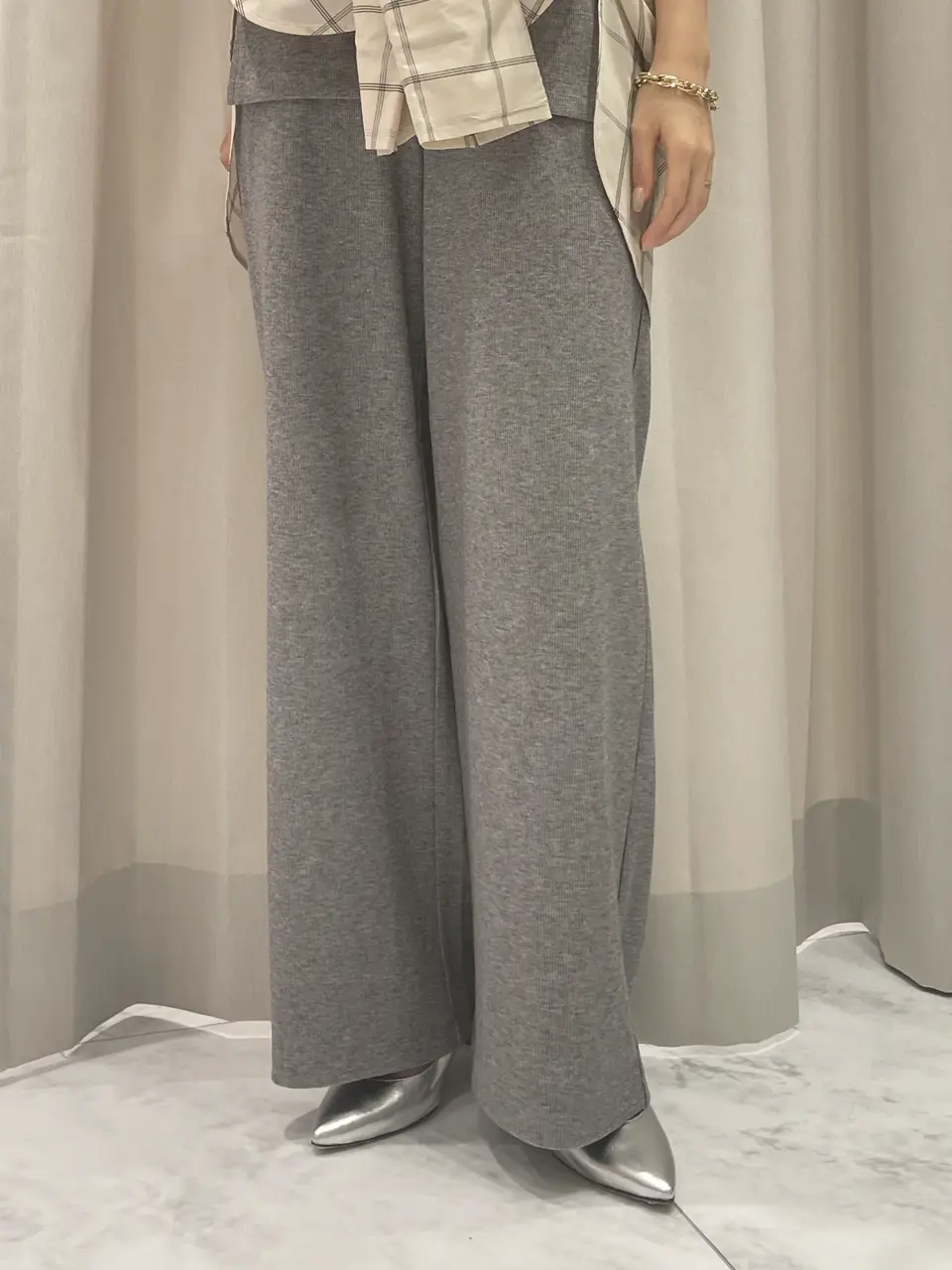 GRACE CONTINENTAL minami コーディネート画像