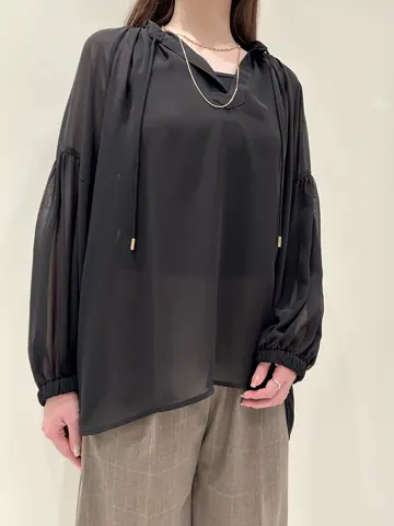 GRACE CONTINENTAL Taura コーディネート画像