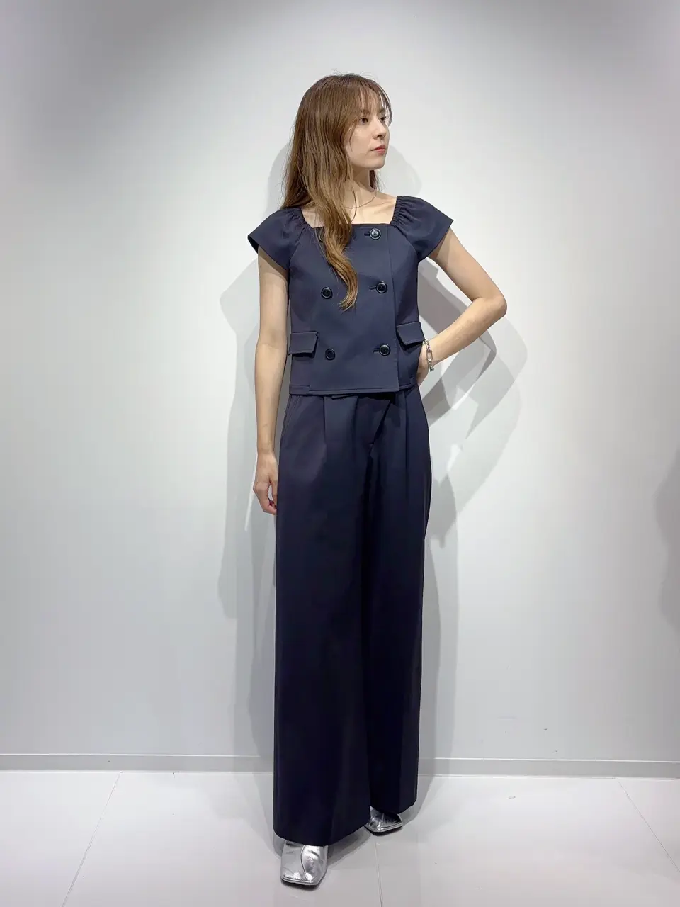 GRACE CONTINENTAL Hikaru Okada コーディネート画像