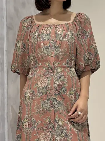 GRACE CONTINENTAL 岩永 春佳 コーディネート画像