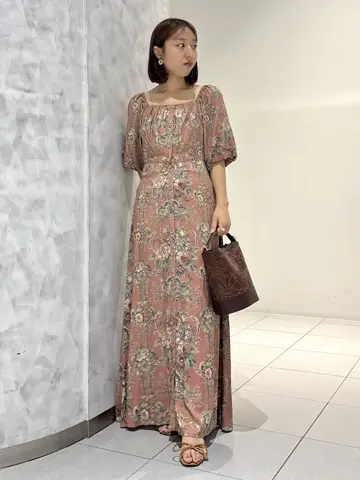 GRACE CONTINENTAL 岩永 春佳 コーディネート画像