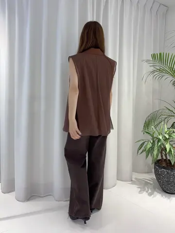 GRACE CONTINENTAL Hikaru Okada コーディネート画像