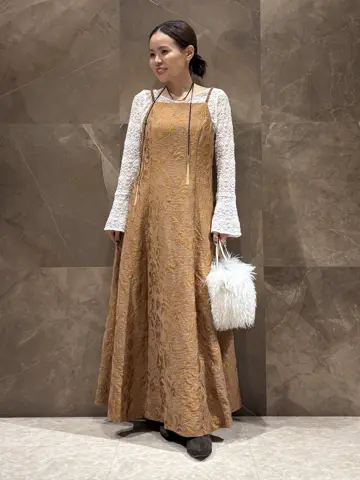 GRACE CONTINENTAL 穐山　香織 コーディネート画像