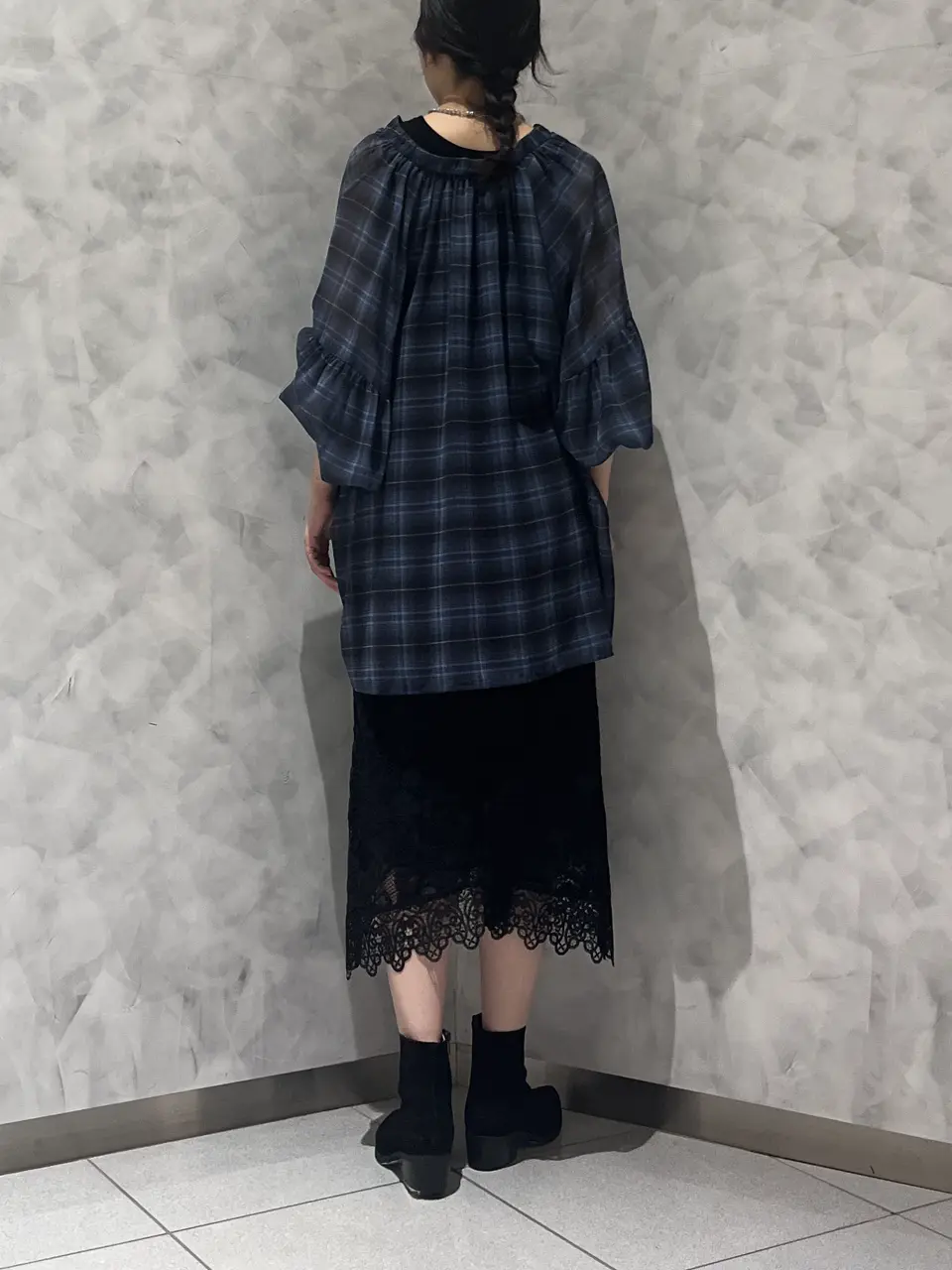 GRACE CONTINENTAL OZAWA コーディネート画像