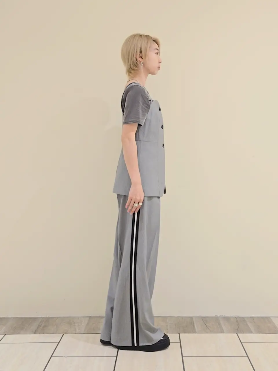 GRACE CONTINENTAL isono yui コーディネート画像