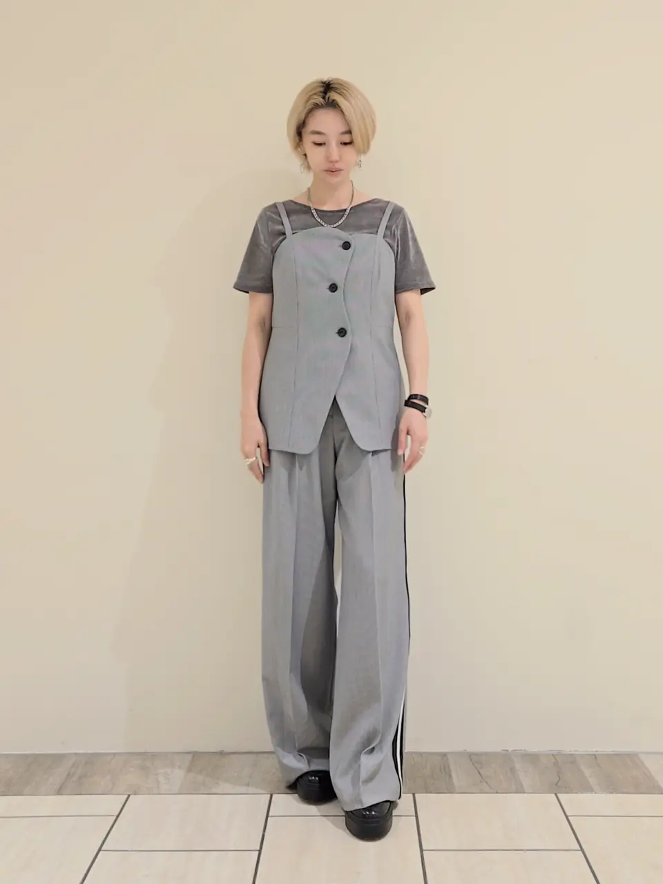 GRACE CONTINENTAL isono yui コーディネート画像