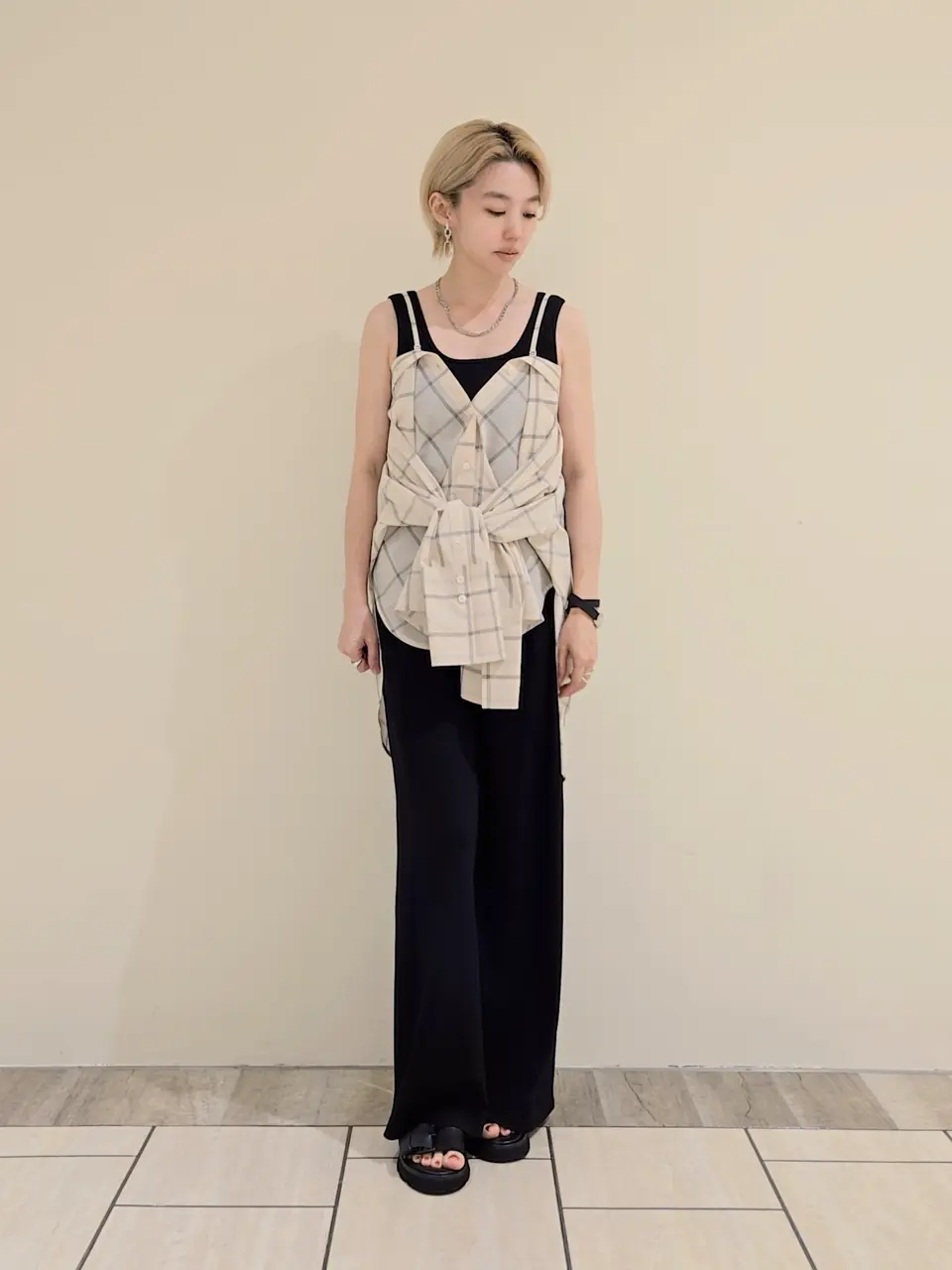 GRACE CONTINENTAL isono yui コーディネート画像