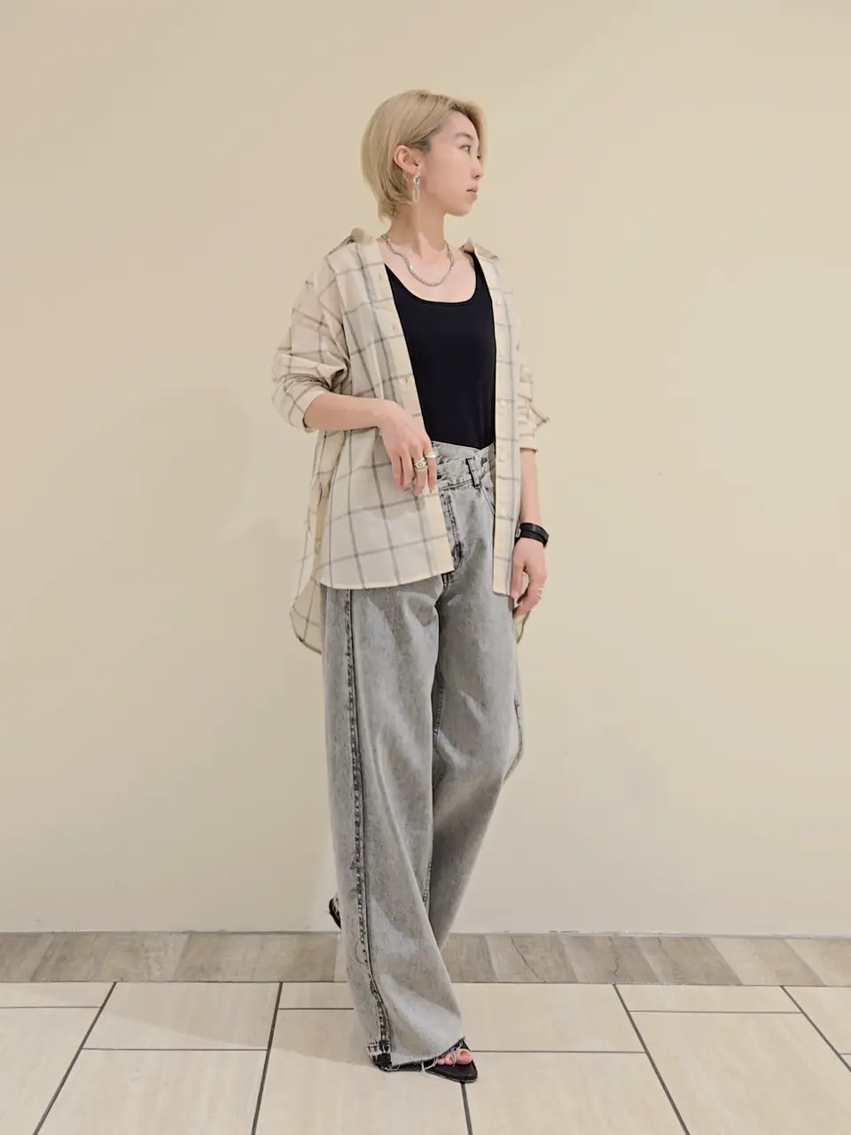 GRACE CONTINENTAL isono yui コーディネート画像