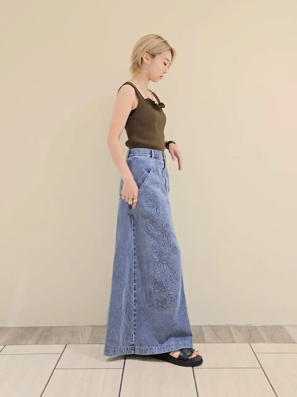 GRACE CONTINENTAL isono yui コーディネート画像