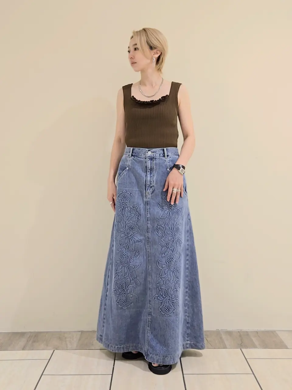 GRACE CONTINENTAL isono yui コーディネート画像