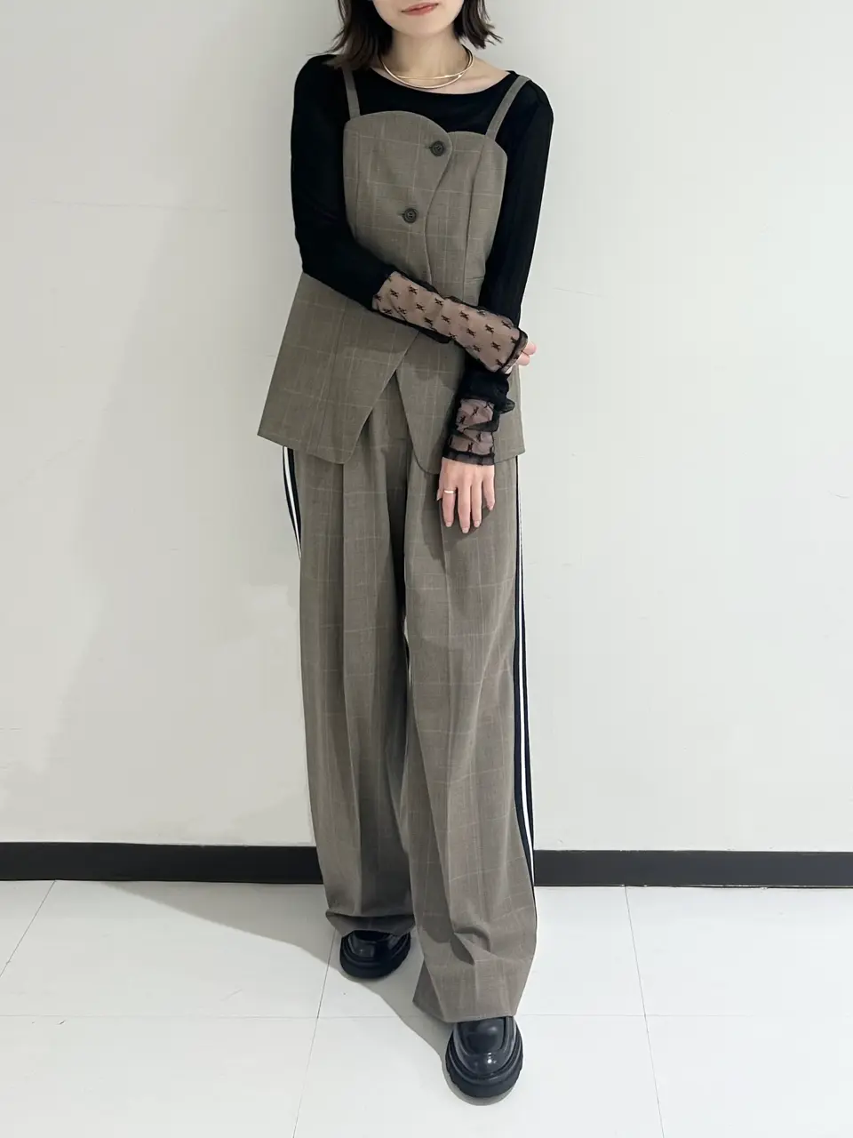 GRACE CONTINENTAL 狩野　珠季 コーディネート画像