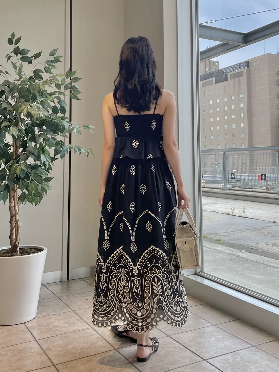 GRACE CONTINENTAL 端場　わかな コーディネート画像