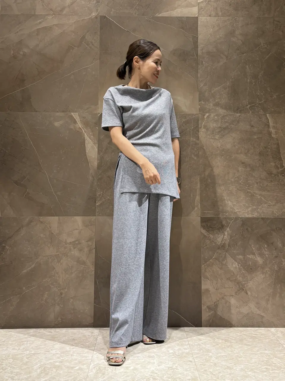 GRACE CONTINENTAL 穐山　香織 コーディネート画像