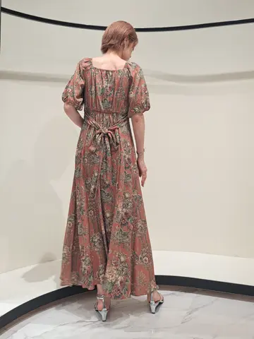 GRACE CONTINENTAL 今野　志保 コーディネート画像