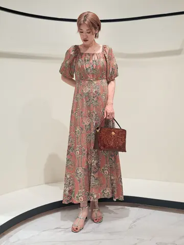 GRACE CONTINENTAL 今野　志保 コーディネート画像